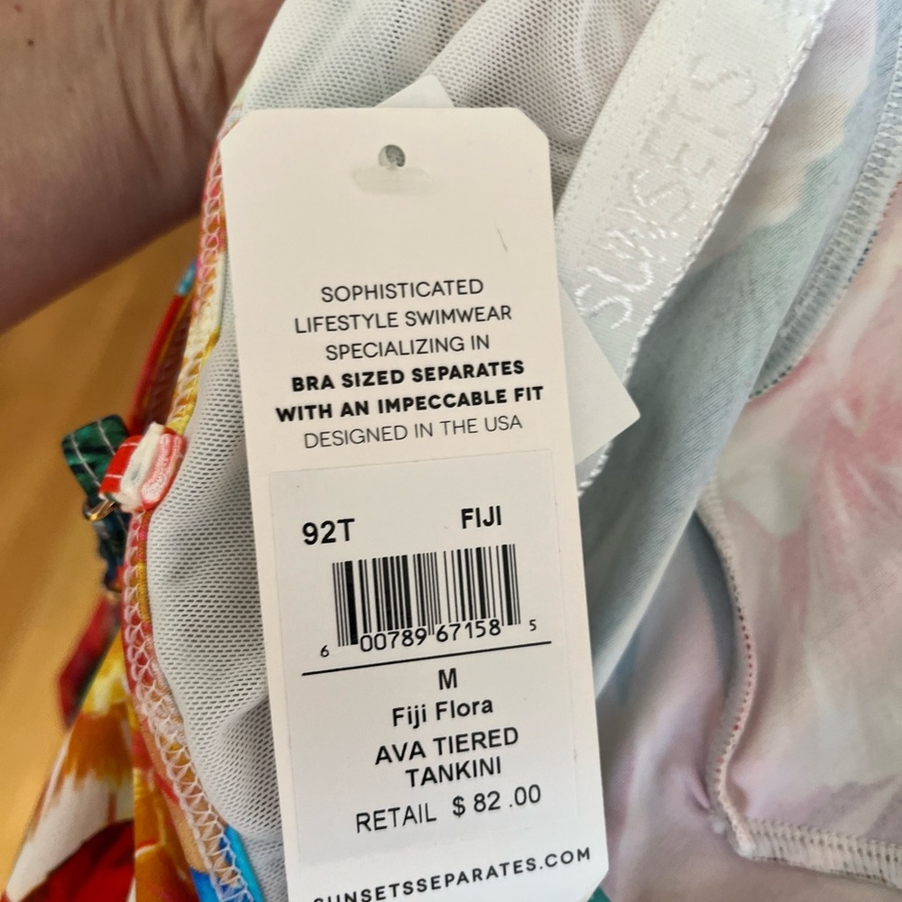 Sunsets Fiji Flora Ava Tiered Tankini Top NWT - Picture 7 of 7
